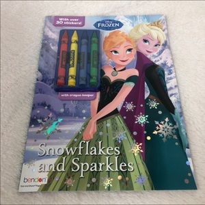 📚4/$12 Sparkles and Snowflakes coloring book NEW